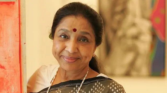 आशा भोसले