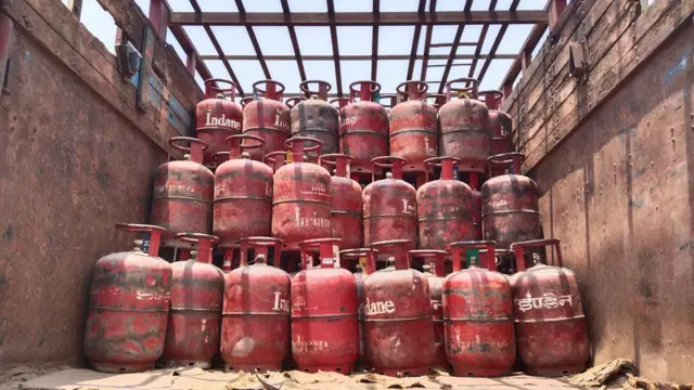 గ్యాస్ సిలిండర్ ఏపీ తెలంగాణ