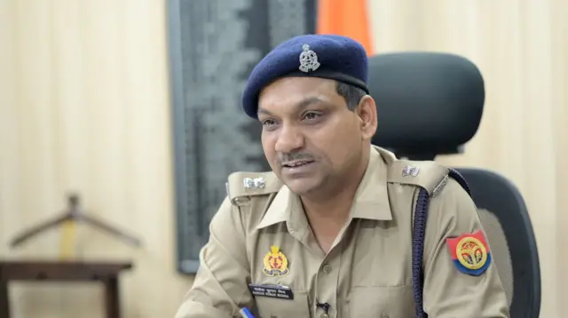 मेरठ के पुलिस अधीक्षक (ग्रामीण) राकेश कुमार मिश्रा