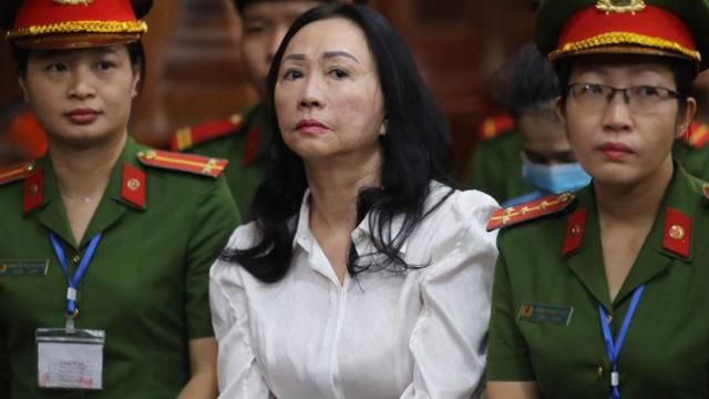 ரூ.3.30 லட்சம் கோடி வங்கி மோசடி