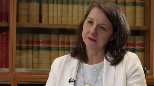 Savcı Pascale Jones