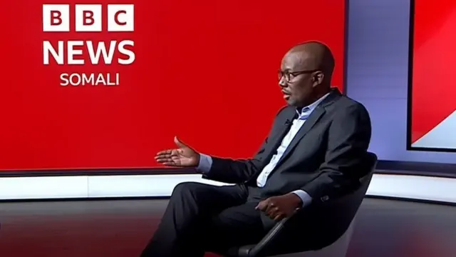 Cabdi Siciid ayaa BBC-da u sheegay in uusan dhiirro gelinaynin Al-shabaab.