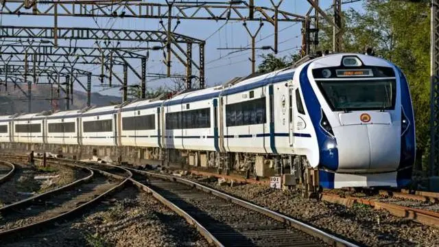 ભારતીય રેલવે, રિઝર્વેશનના નિયમો, પહેલી એપ્રિલથી ફેરફાર, ક્યારે કેન્સલ કરાવીએ તો કેટલું રિફંડ મળે, બીબીસી ગુજરાતી 