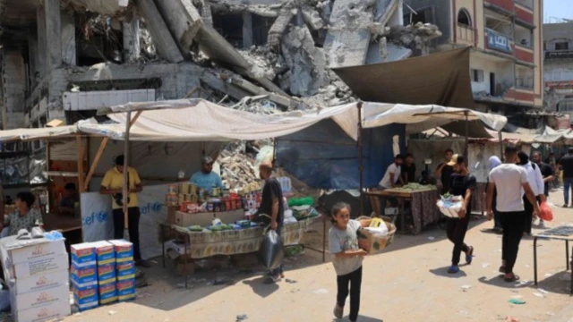 سوق في غزة 