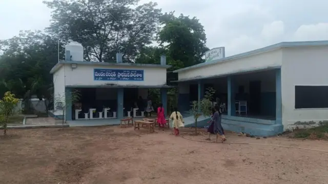 గౌతమి రోథోడ్, స్కూల్ అసిస్టెంట్ సస్పెన్షన్