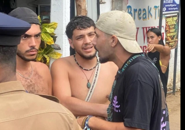 ''මේ පහරදීම සිදුවෙලා තියෙන්නේ ගිය සිකුරාදා. පුද්ගලයෙක් එයාගේ පෙම්වතිය එක්ක වාහනේ යන කොට ඊශ්‍රායල් ජාතිකයින් දෙදෙනෙක් පාරේ යද්දී යම් අනතුරක් වෙලා තියෙනවා. එතැනදී බහින්බස් වීමක් සිදුවෙලා පස්සේ මේ ඊශ්‍රායල් ජාතිකයින් දෙදෙනා ඔවුන්ට පහර දීලා තියෙනවා.''