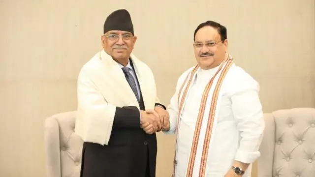 भाजपाका तत्कालीन अध्यक्ष जेपी नड्डाको निमन्त्रणामा प्रचण्ड सन् २०२२ मा भारत भ्रमणमा गएका थिए