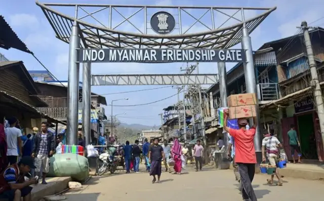 মণিপুরে ইন্দো-মিয়ানমার ফ্রেন্ডশিপ গেট।