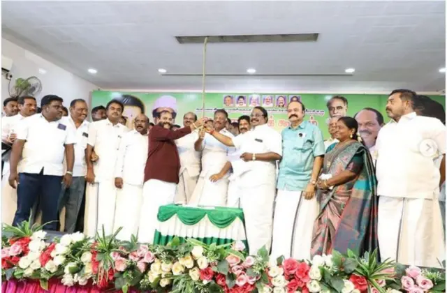 சிறுபான்மையினர் வாக்குகள் யாருக்கு?