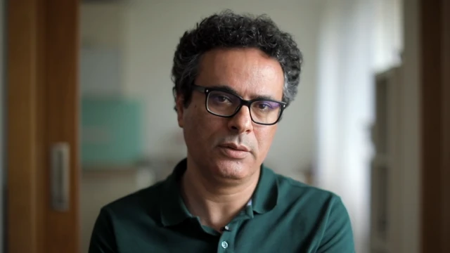 رضا: "اته دېرش کاله تېر شول... خو زه لا هم د جګړې په هره شېبه کې ښکېل یم"