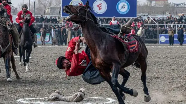 'বুজকুশি' খেলাও নিষিদ্ধ করে দেয় তালেবানরা