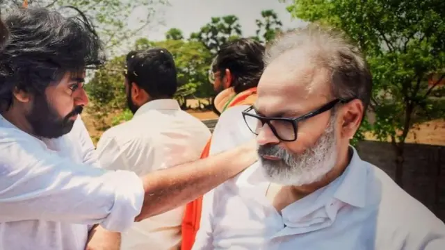 పవన్, నాగబాబు 