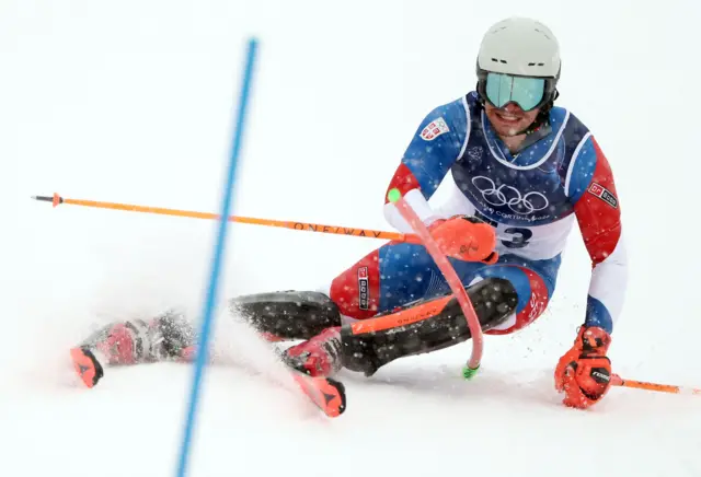 Aleksa Tomović iz Srbije nije završio prvu trku u slalomu na Zimskim olimpijskim igrama