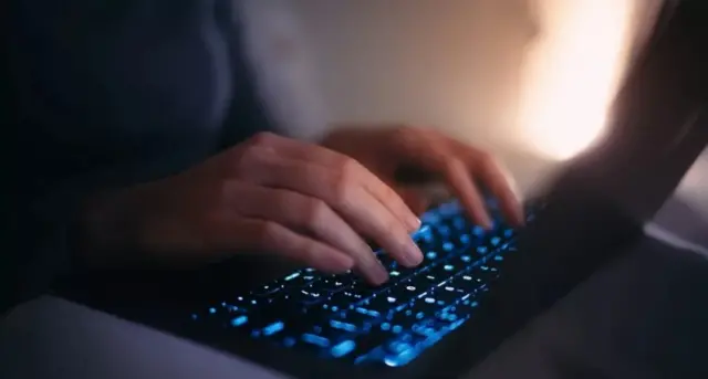 آن لائن فراڈ