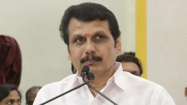 அதானி - தமிழ்நாடு சூரிய மின்சக்தி ஒப்பந்தம்