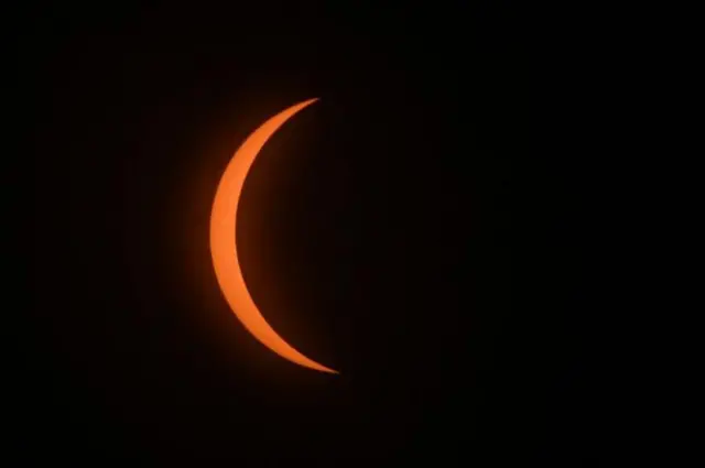 Fase do eclipse, Lua cobrindo o Sol