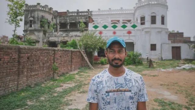 Gautam Kumar avuga ko atemera ko se yari umubeshi yiyita uwo atari