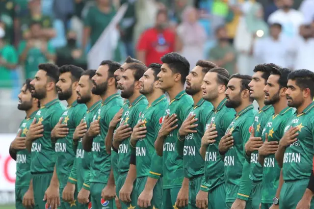 আইসিসি র‍্যাংকিংয়ের শীর্ষ দল হিসেবে টুর্নামেন্ট শুরু করছে পাকিস্তান