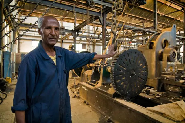 ዝዓነው ፋብሪካታት ኣስመራ