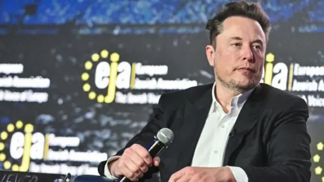 स्पेसएक्सचे सीईओ इलॉन मस्क