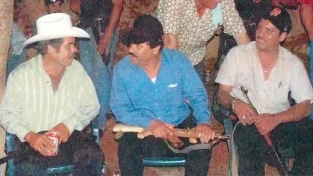 Guzmán Loera s'entretient avec Félix Gallardo