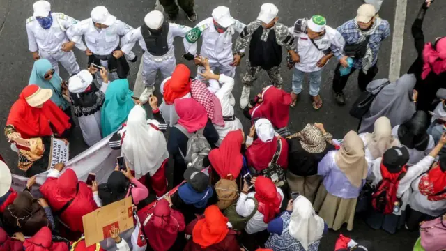 Ilustrasi aksi protes terkait pasal penistaan agama di KUHP