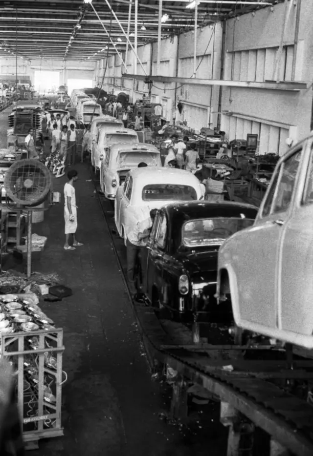 ઍમ્બૅસૅડર