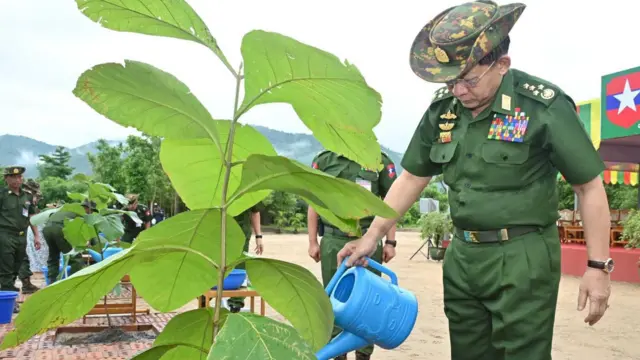 ၂၀၂၄ တပ်မတော် မိုးရာသီ သစ်ပင်စိုက်ပွဲမှာတွေ့ရတဲ့ စစ်ခေါင်းဆောင်