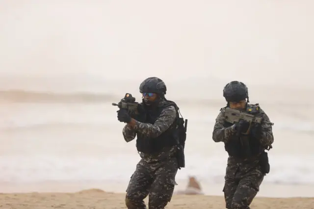 విశాఖ పట్నం, నేవీడే, పూరి, ఒరిస్సా, భారత్ పాకిస్తాన్ యుద్ధం, బంగ్లాదేశ్, 1971 యుద్ధం, ప్రధాని ఇందిరా గాంధీ.