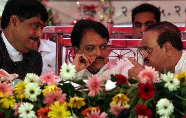 गोपीनाथ मुंडे, विलासराव देशमुख आणि छगन भुजबळ