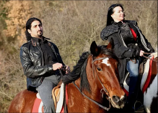 Cumar iyo xaaskiisa oo ku sugan Talyaaniga 2008dii
