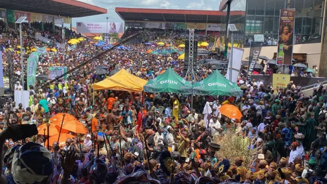 Aworan lati ayẹyẹ Ojude Oba