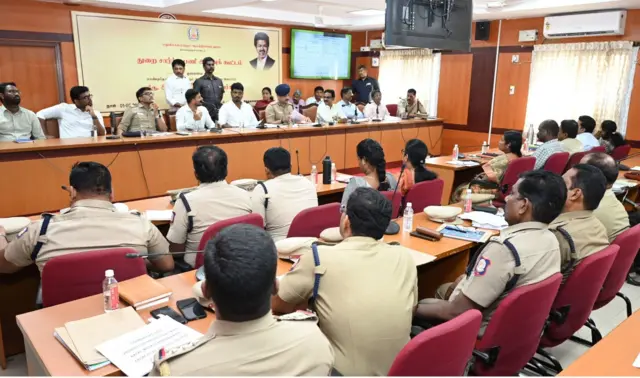 தனியார் மதுபானக் கூடங்கள், மனமகிழ் மன்றங்கள் 