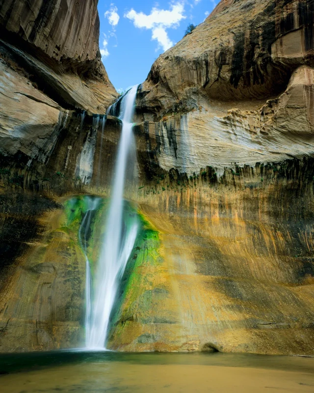 A cachoeira Lower Calf Creek Falls