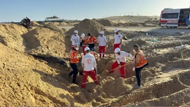 تصویری که سازمان ملل از گور دسته‌جمعی امدادگران منتشر کرد