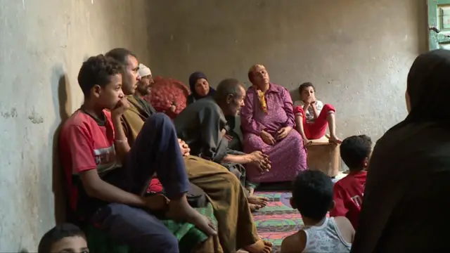 أسرة تنعى ضحاياها