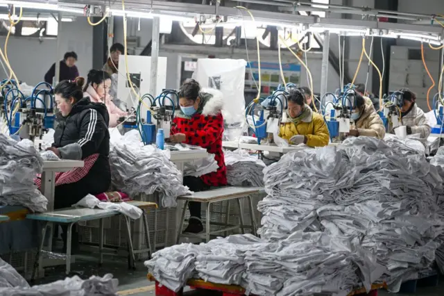 চীনের একটি গার্মেন্ট কারখানা
