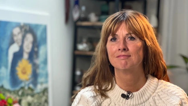 سایلین فردریکتز که پسر ۲۳ اش برایس را در پرواز از دست داد