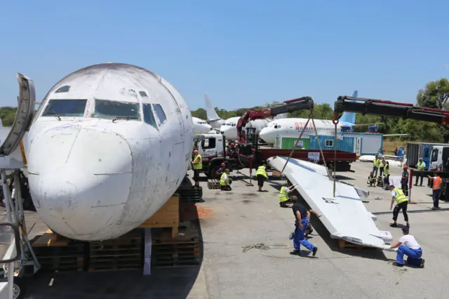 40 sano ka dib ayaa la burburiyay haraadiga diyaaradda