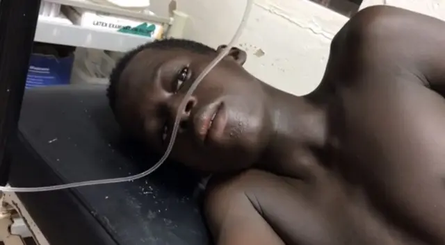 Ghanaians land hospital wit food poison