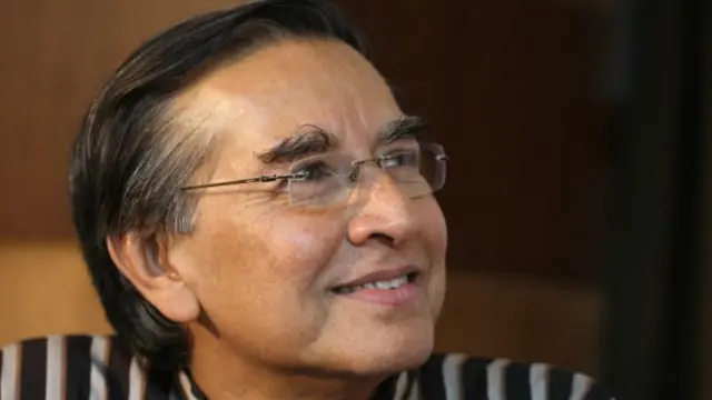 ডেইলি স্টারের সম্পাদক এবং সম্পাদক পরিষদের চেয়ারম্যান মাহফুজ আনাম।