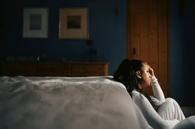 মানসিক চাপ বোঝাতে প্রতীকী ছবি