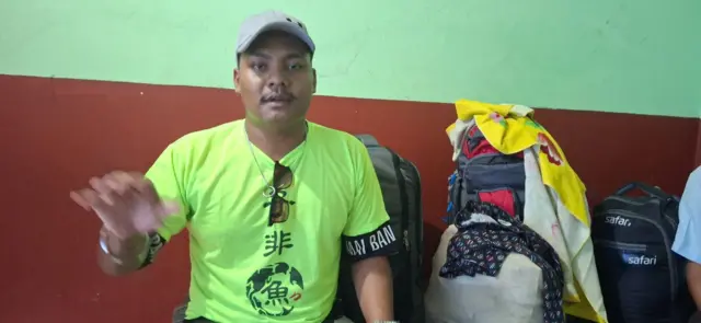 मदन गुरुङ्ग भारतको नयाँदिल्लीबाट दशैँ मनाउन नेपाल आएका हुन्