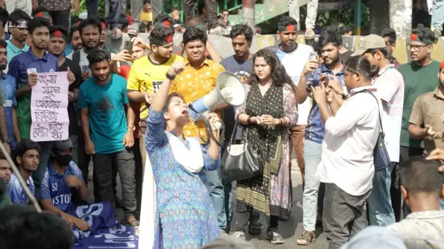 Part of Jahangirnagar University students in the movement