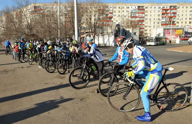 Велопарад з нагоди відкриття першої велодороги у Сєвєродонецьку, листопад 2019 року