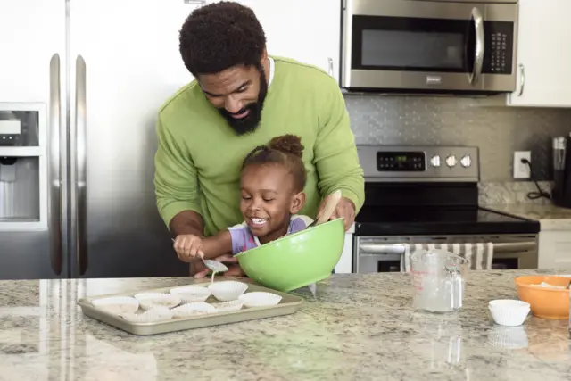 Père de famille avec sa fille