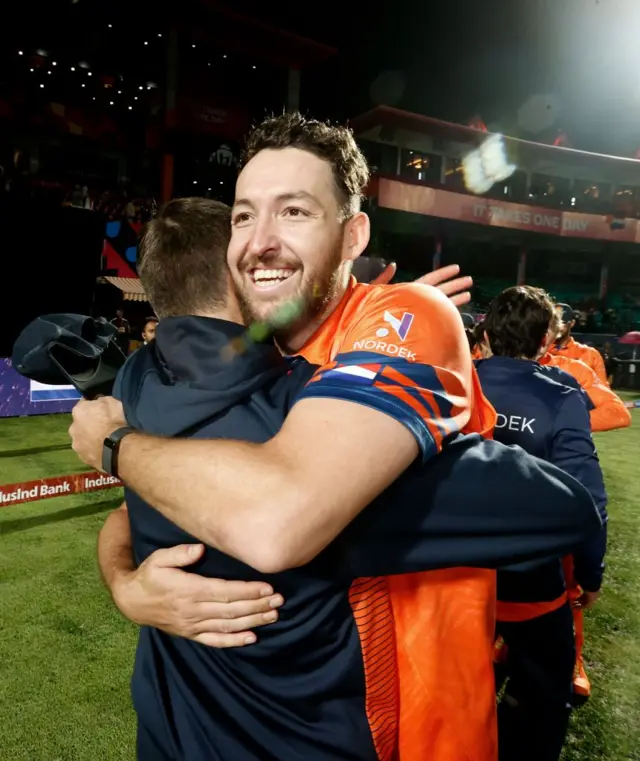 मीकेरेन