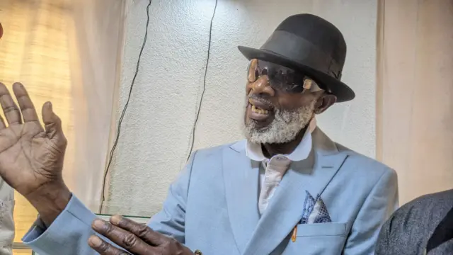 Laguer Lufungulo Masirika, fondateur du musée LASTEX (Laguer's Stones Exposition)