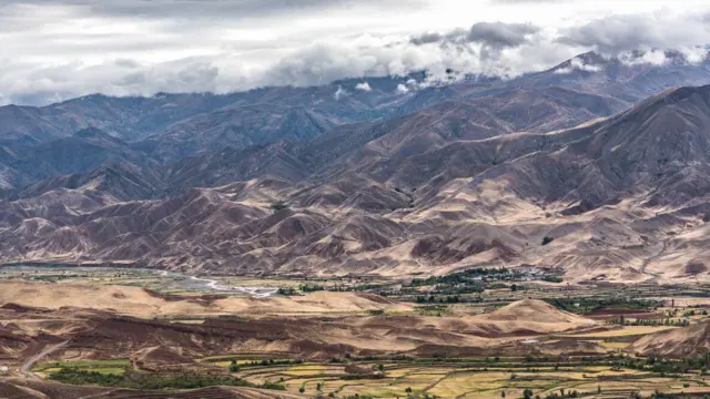 کوه الموت از نمای دور