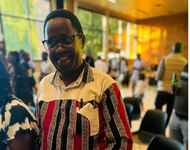 Ku bwa Ndushabandi Eric, umuziki, gutamba no kuvyina bifise inguvu zirengeye ibihugu